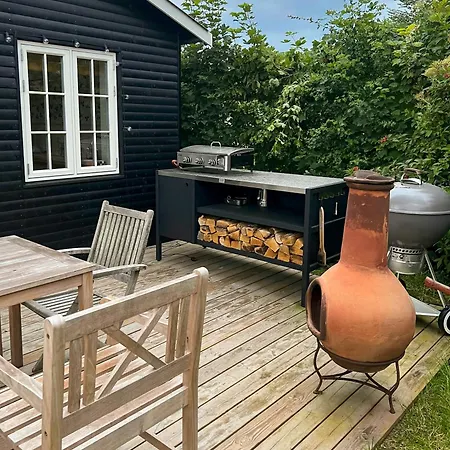 Holiday home Authentic 150 M From North *